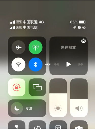 屏山苹果手机维修分享iPhone双卡信号解决办法 