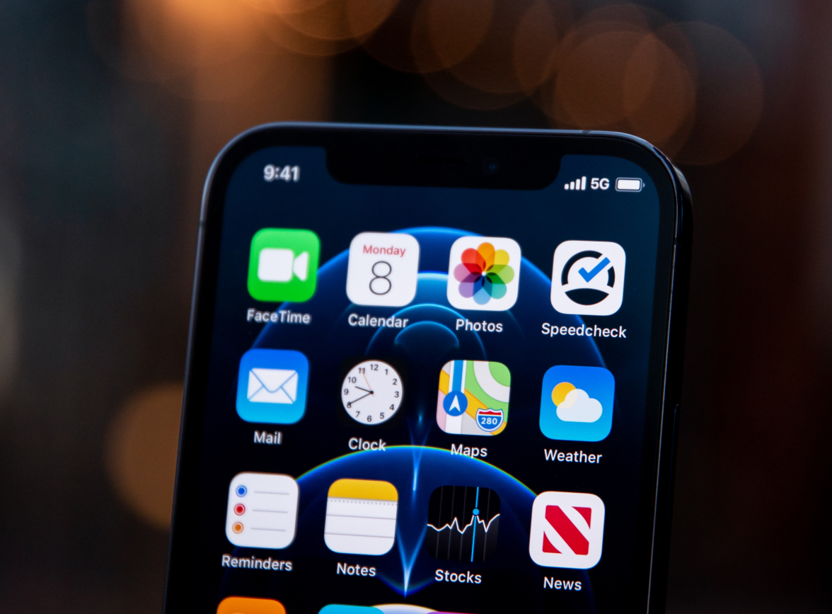 屏山苹果手机维修分享为什么 iPhone 12 在冬季会自动关机 