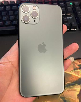 屏山苹果维修点分享iPhone 11 Pro黑屏小众故障解析 